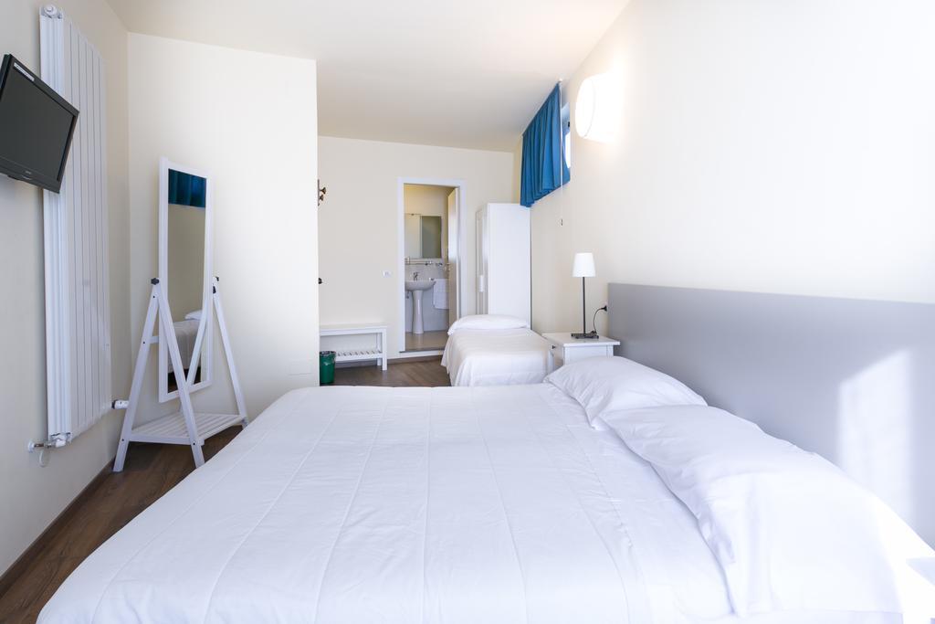 Albergo Il Cochino Montale  Exterior photo