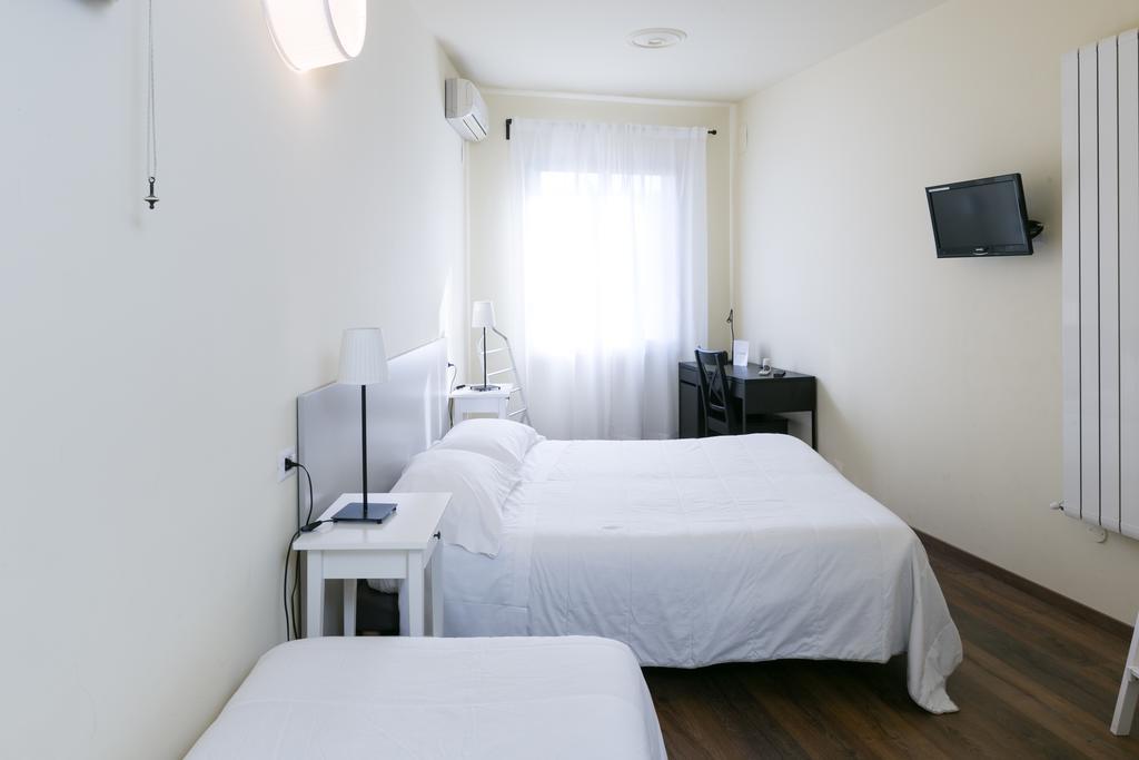 Albergo Il Cochino Montale  Exterior photo